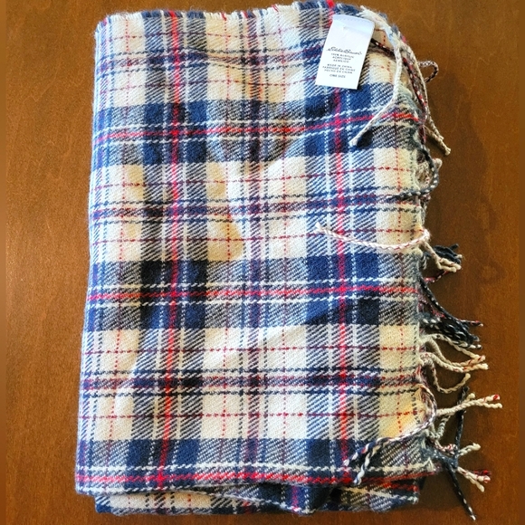 Eddie Bauer Accessories - Eddie Bauer Blanket Scarf